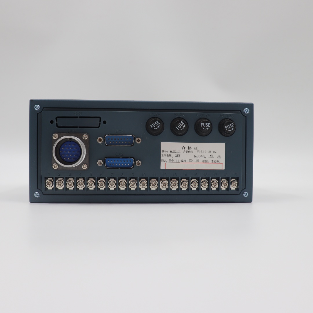 WTK-3 无励磁分接开关智能控制器